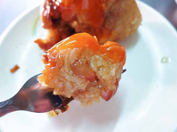 【蘆洲美食】台南口味碗糕-軟Q夠味的碗糕與肉粽