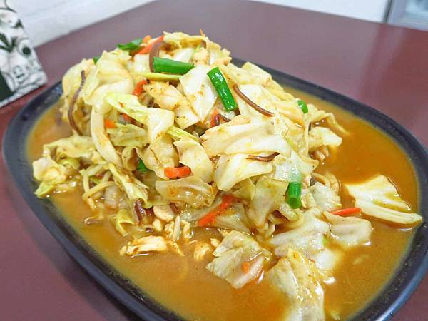 【永和美食】嘉家廚房-超大份量料多到爆炸的炒麵