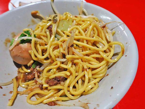 【花蓮美食】台東人麵店-麵Q不油膩值得推薦的麵店