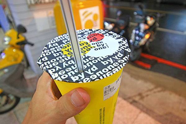 【桃園美食】One By One飲料店-全台首創豆花奶茶