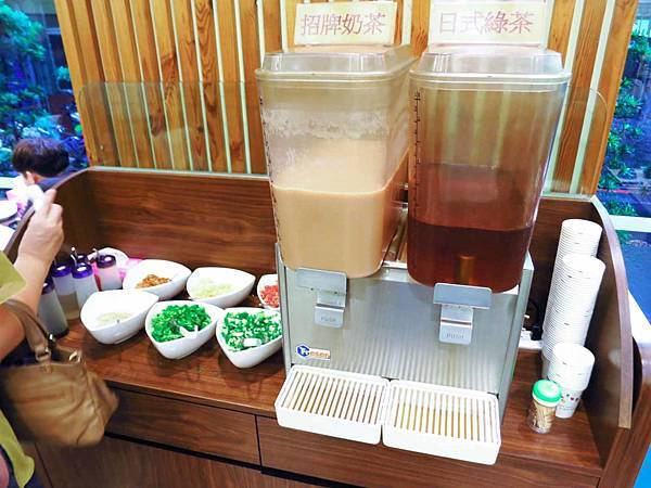 【三重餐廳】旺角石頭火鍋-香氣十足的石頭火鍋店