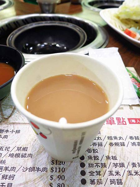 【三重餐廳】旺角石頭火鍋-香氣十足的石頭火鍋店 【三重餐廳】旺角石頭火鍋-香氣十足的石頭火鍋店