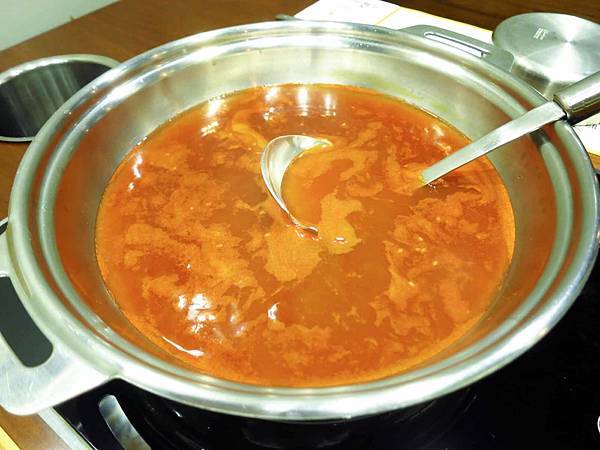 【台北餐廳】兩餐韓國年糕火鍋-韓式火鍋吃到飽