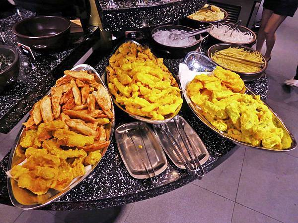 【台北餐廳】兩餐韓國年糕火鍋-韓式火鍋吃到飽