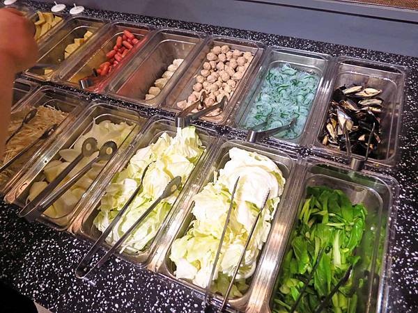 【台北餐廳】兩餐韓國年糕火鍋-韓式火鍋吃到飽