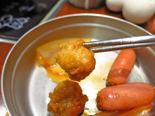 【台北餐廳】兩餐韓國年糕火鍋-韓式火鍋吃到飽