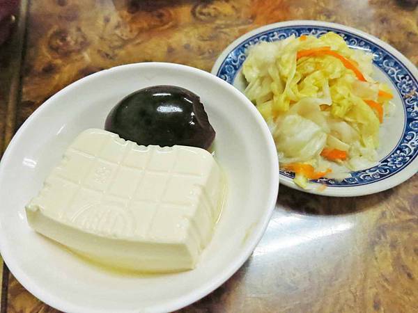 【台北萬華美食】富宏牛肉麵-全台北CP值最高的牛肉麵