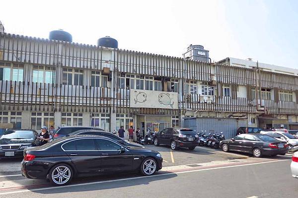 【桃園旅遊】竹圍漁港一日遊-超大新鮮海產與眺望飛機降落