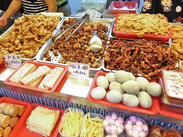 【蘆洲美食】中華讚鹹酥雞-加洋蔥和蔥的特殊口味鹹酥雞