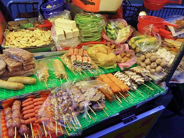 【桃園美食】阿珠碳烤-桃園火車站的平民美食