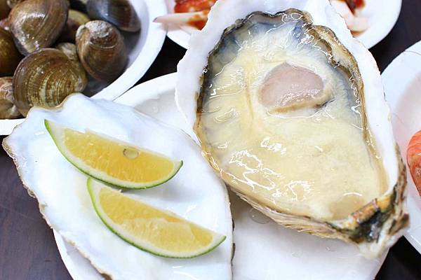 【蘆洲】玖肆伍鮮海鮮燒烤-活跳跳的龍蝦&超大海鮮