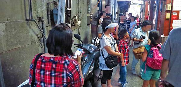 【台北萬華美食】武林萌主福州元祖胡椒餅-不輸名店的胡椒餅