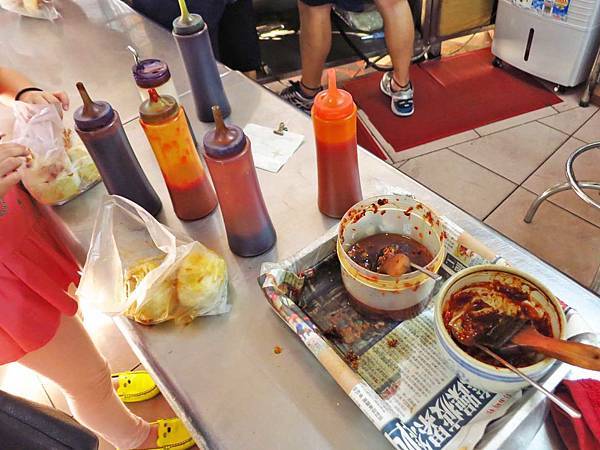 【桃園小吃】翔園上海生煎包-還沒出爐就一堆人排隊的煎包店