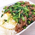 【蘆洲美食】信義路50元鐵板牛肉飯-超便宜銅板美食