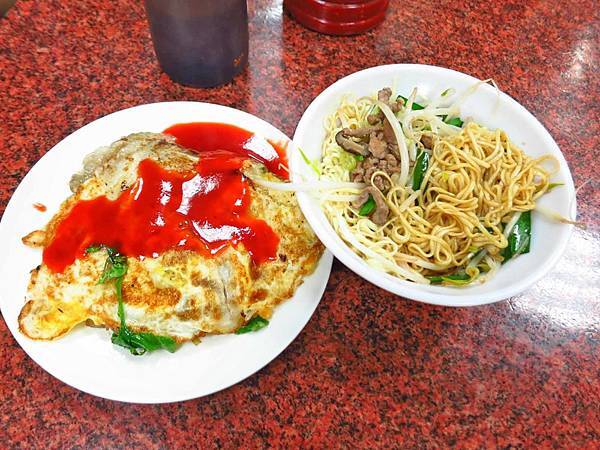 【新竹美食】楊家意麵-1份只要45元的蚵仔煎 【新竹美食】楊家意麵-1份只要45元的蚵仔煎