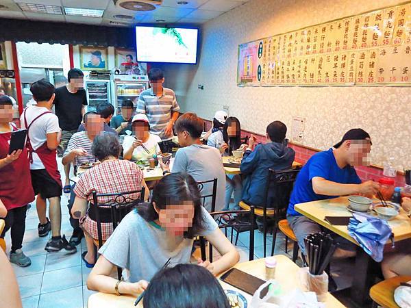 【台北美食】施家鮮肉湯圓-便宜又大碗的湯圓