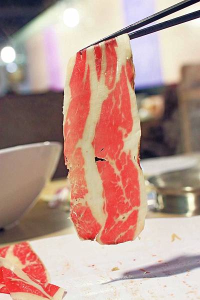 【泰山餐廳】上饌享樂火鍋-巨大霸肉盤超大份量