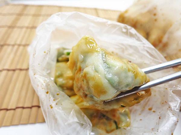 【新莊美食】中平路鍋貼店-扎實飽滿的美味鍋貼