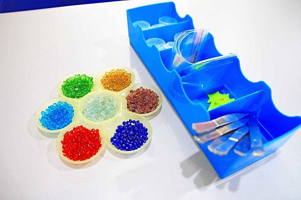 【台北旅遊】新北市觀光工廠歡樂夏日遊"好友揪一夏"4人同行1人免費-大黑松小倆口牛軋糖創意博物館&琉傳天下藝術館