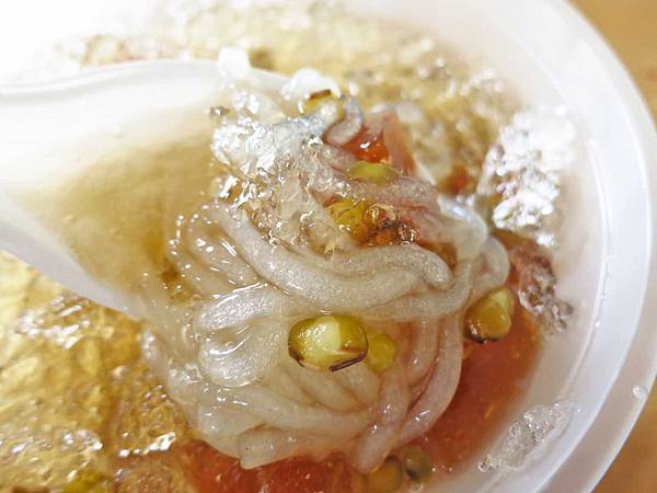 【桃園美食】嘉義粉條冰-1碗40元清涼消暑的粉條冰 【桃園美食】嘉義粉條冰-1碗40元清涼消暑的粉條冰