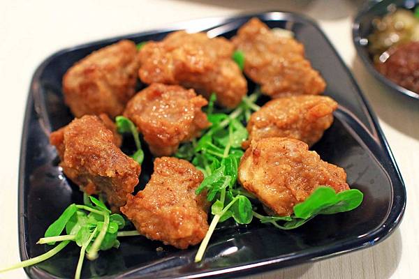 【新莊餐廳】郁之町日式鍋物-雞豬牛羊一次通吃