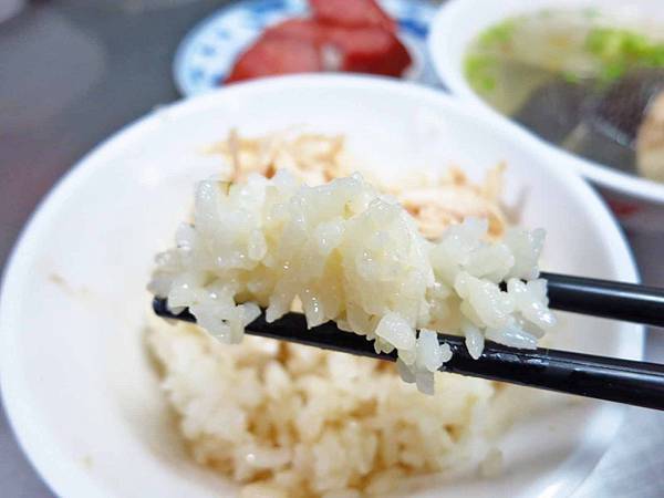 【台北美食】梁記嘉義雞肉飯-可怕的排隊人氣店家