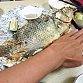 【花蓮美食】兩津烤魚-225元就能吃到平價無菜單料理