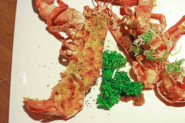 【板橋餐廳】Chatting愜庭洋廚-都市裡的戶外景觀餐廳 【板橋餐廳】Chatting愜庭洋廚-都市裡的戶外景觀餐廳