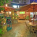 【板橋餐廳】Chatting愜庭洋廚-都市裡的戶外景觀餐廳