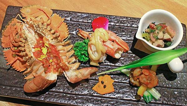 【板橋餐廳】Chatting愜庭洋廚-都市裡的戶外景觀餐廳 【板橋餐廳】Chatting愜庭洋廚-都市裡的戶外景觀餐廳