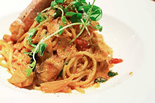 【板橋餐廳】Chatting愜庭洋廚-都市裡的戶外景觀餐廳 【板橋餐廳】Chatting愜庭洋廚-都市裡的戶外景觀餐廳