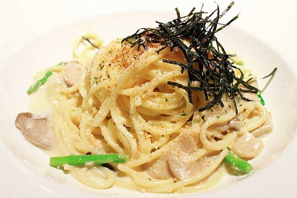 【板橋餐廳】Chatting愜庭洋廚-都市裡的戶外景觀餐廳 【板橋餐廳】Chatting愜庭洋廚-都市裡的戶外景觀餐廳