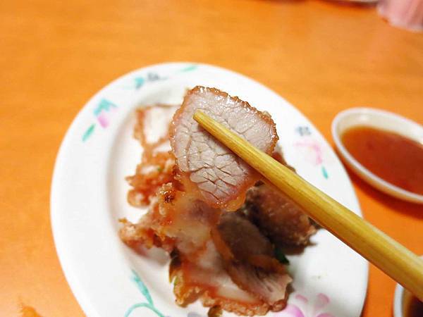 【台北美食】賣麵炎仔金泉小吃店-排隊人潮嚇死人的小吃店 【台北美食】賣麵炎仔金泉小吃店-排隊人潮嚇死人的小吃店