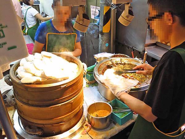 【台北美食】藍家割包-公館夜市人氣美食 【台北美食】藍家割包-公館夜市人氣美食