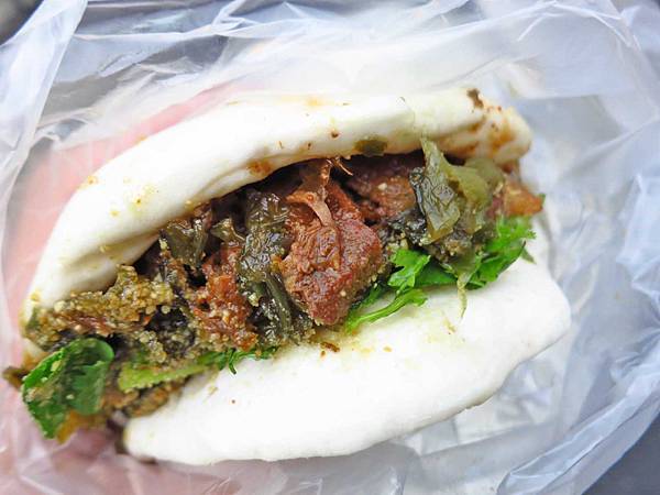 【台北美食】藍家割包-公館夜市人氣美食 【台北美食】藍家割包-公館夜市人氣美食