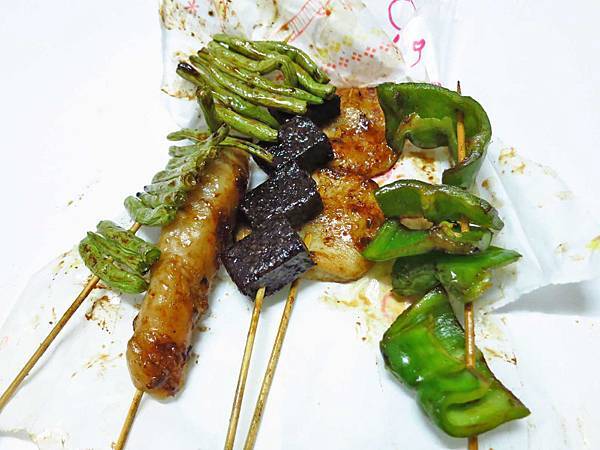 【新莊美食】方仔烤肉-1個禮拜只開二天的烤肉店 【新莊美食】方仔烤肉-1個禮拜只開二天的烤肉店