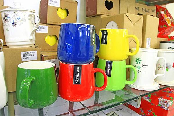 彰化僑俐瓷器-超過上萬種瓷具、茶具、盤子、碗筷、杯子及日本進口高級品餐具全部銅板價起