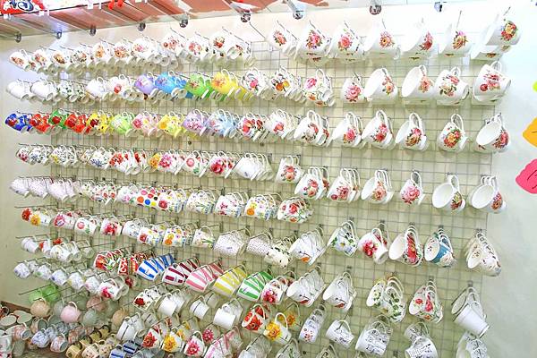 彰化僑俐瓷器-超過上萬種瓷具、茶具、盤子、碗筷、杯子及日本進口高級品餐具全部銅板價起