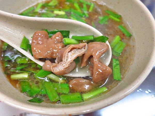 【台北】大鼎豬血湯-甜而不膩的美味魯肉飯