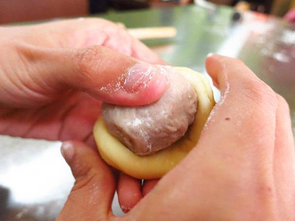 【台中旅遊】阿聰師芋頭文化館-芋頭酥DIY觀光工廠