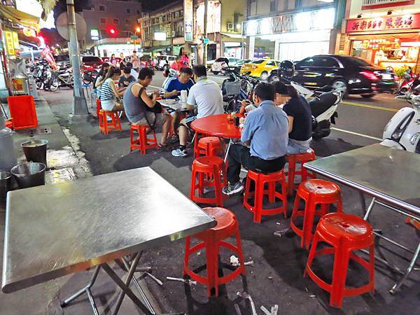 【高雄】大胖豬油拌麵-超人氣排隊宵夜美食