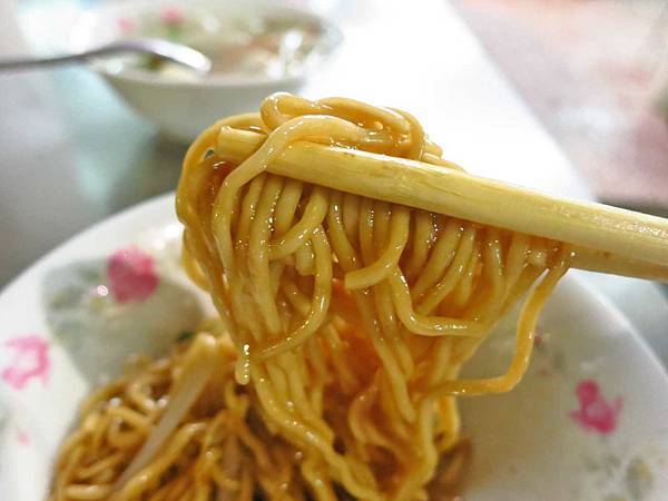 【高雄】大胖豬油拌麵-超人氣排隊宵夜美食