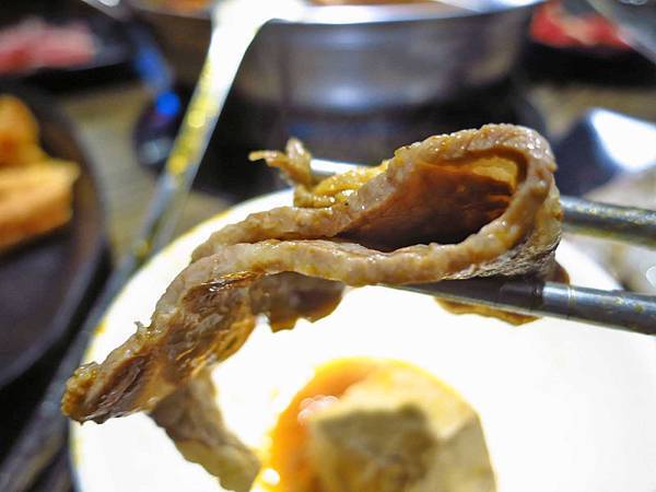 【板橋】有乾人鴛鴦麻辣火鍋-巷弄隱藏版的食材大份量麻辣火鍋