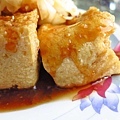 【高雄美食】愛嬌姨臭豆腐-賣不到四小時就賣光光的名店