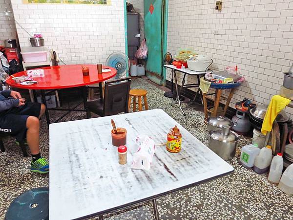 【三重】三重國小手工蔥油餅-附近居民才知道的隱藏版美食