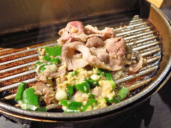 【蘆洲餐廳】川之流涮涮鍋-火烤兩吃火鍋店