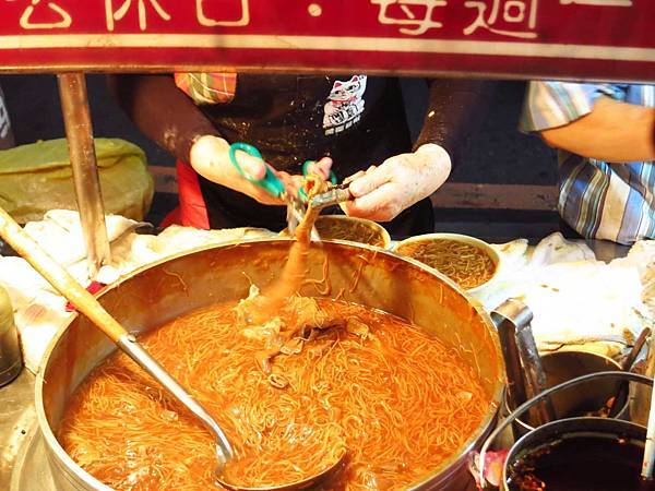 【三重美食】蔡家麵線-不是每天都能吃到的隱藏版麵線