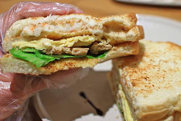 【三重美食】天使號碳烤土司-晚上限定美味的肉蛋吐司