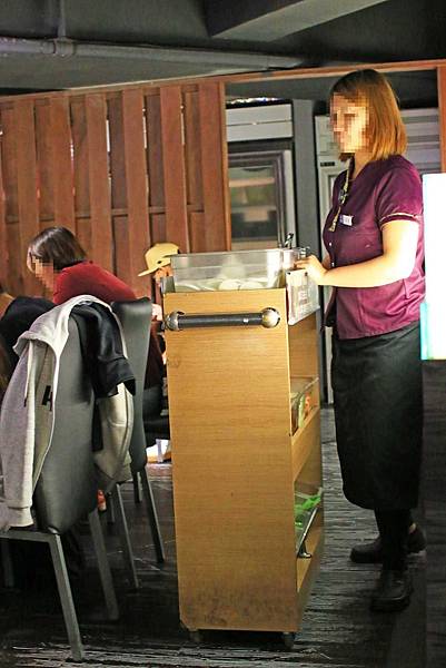 【台北餐廳】本燔野菜農場-近百樣食材359元壽喜燒吃到飽