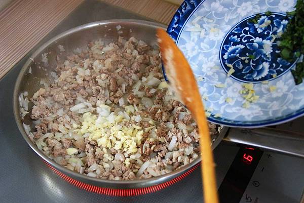 【簡單料理來下廚】五木麻辣寬捲麵-聖誕派對媽咪輕鬆好料理